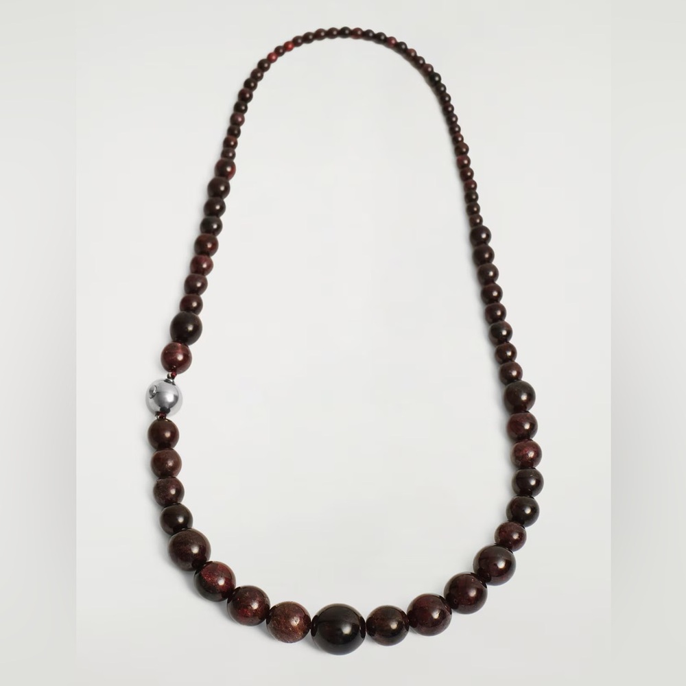 NEW COS GARNET BEADED NECKLACE in dark brown